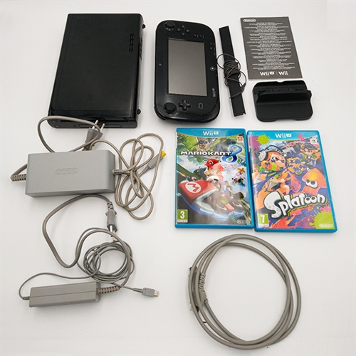 Nintendo Wii U Konsol - Sort 32GB - Premium Pack MarioKart 8 + Splatoon - Komplet i æske - SNR FEM110960461 (B Grade) (Genbrug)